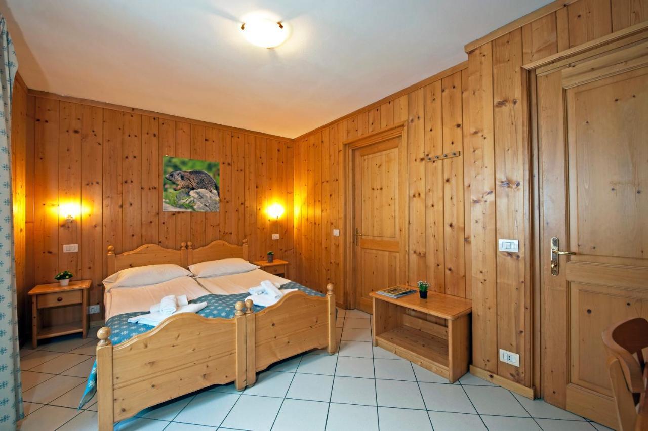 Aalts Dorf Hotell Riale  Exteriör bild
